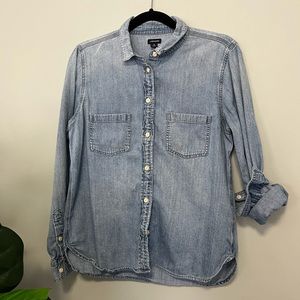J Crew denim shirt. Size 10. Great condition.